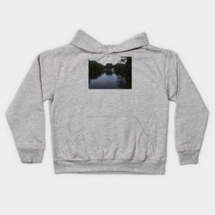 Cartoon Drawing of Pond and Fountain in the Middle of Loose Park Kids Hoodie